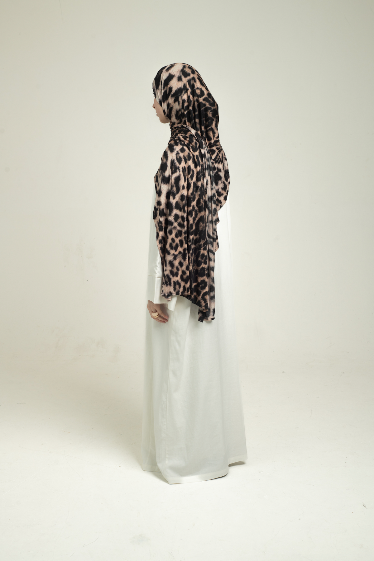 Linen Abaya - White