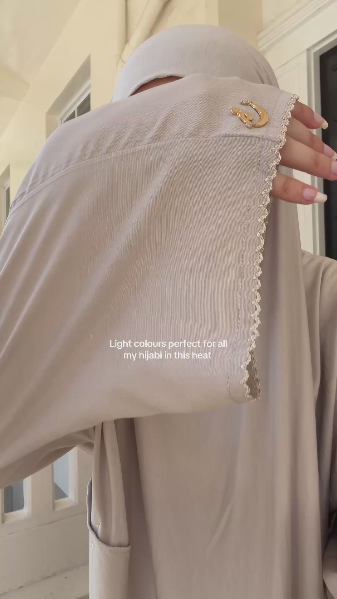 Dried clay abaya